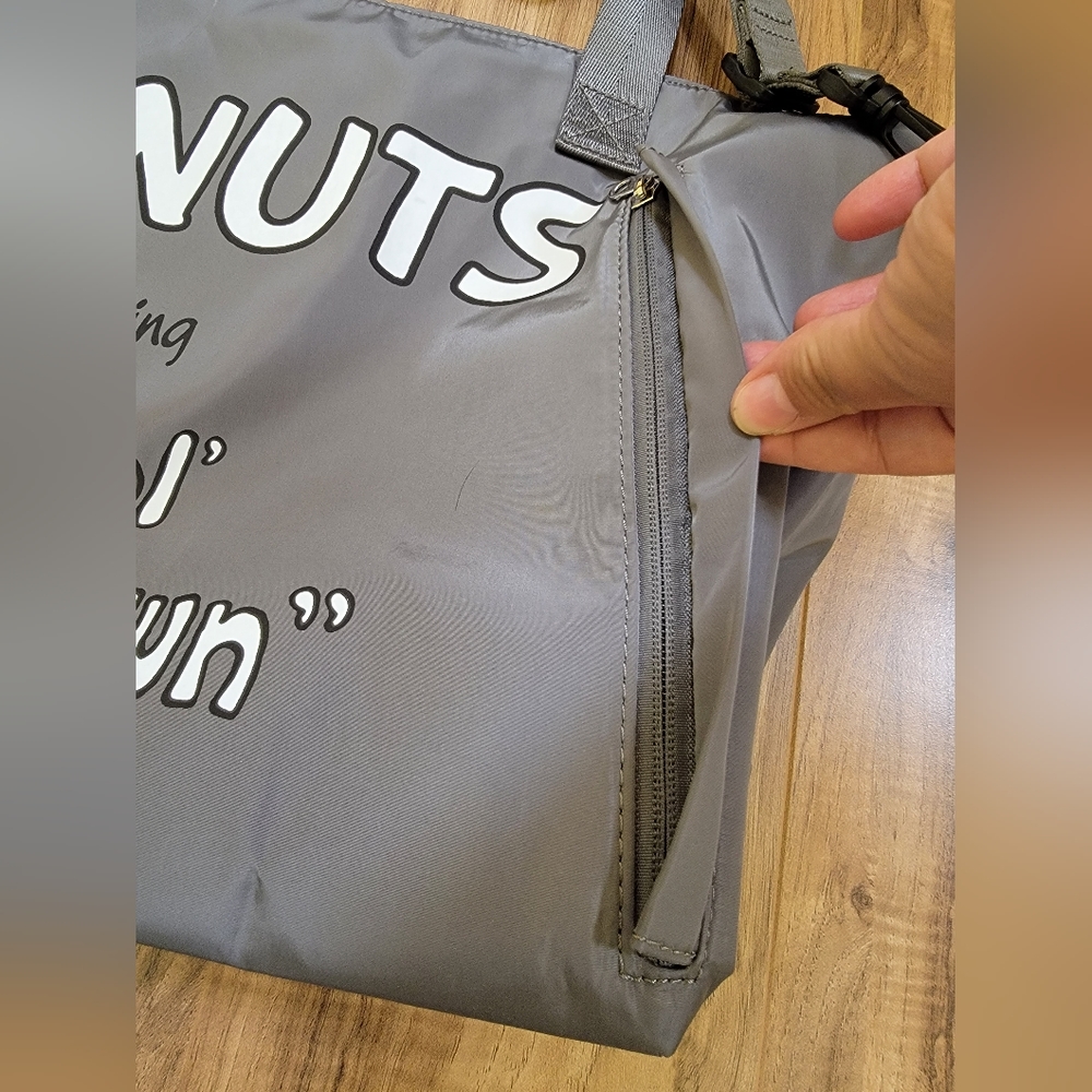 New Peanuts women'secret travel or gym bag, color grey, crossbody - Picture 7 of 9